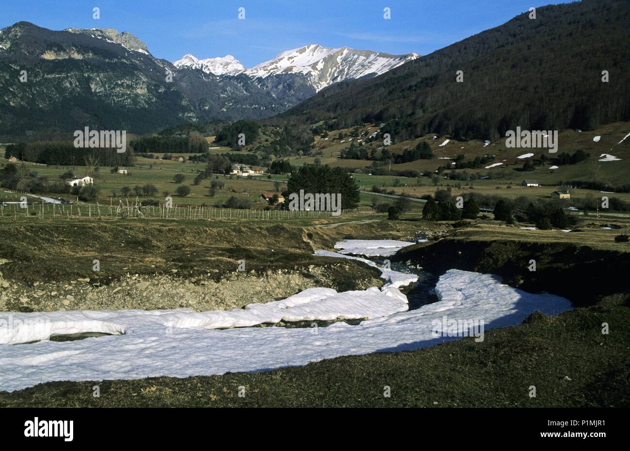 Valle de belagua hires stock photography and images Alamy