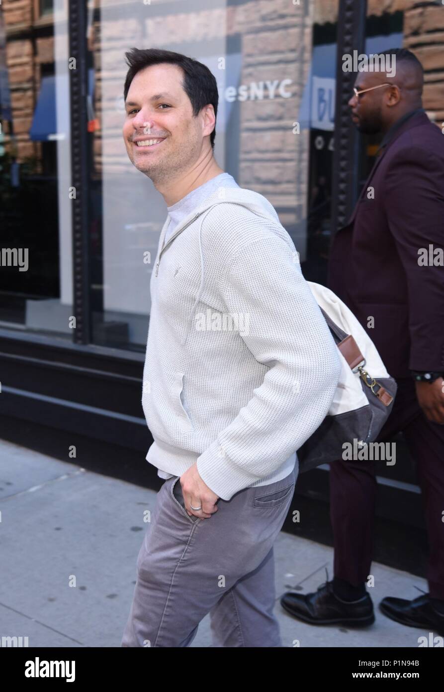 Michael ian black 2018 hi-res stock photography and images - Alamy