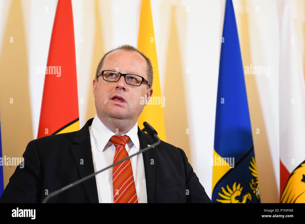 Vienna, Austria. June 13, 2018. Ministerial Council of the Austrian Federal Government in the Federal Chancellery in Vienna.  Picture shows State Secretary in the Federal Ministry of Finance, Hubert Fuchs.    Credit: Franz Perc / Alamy Live News Stock Photo