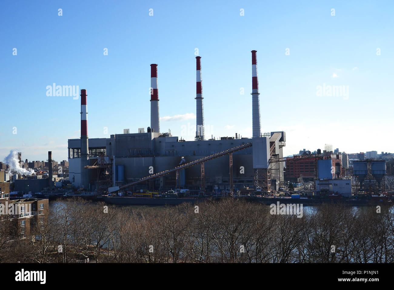 Ravenswood new york hires stock photography and images Alamy