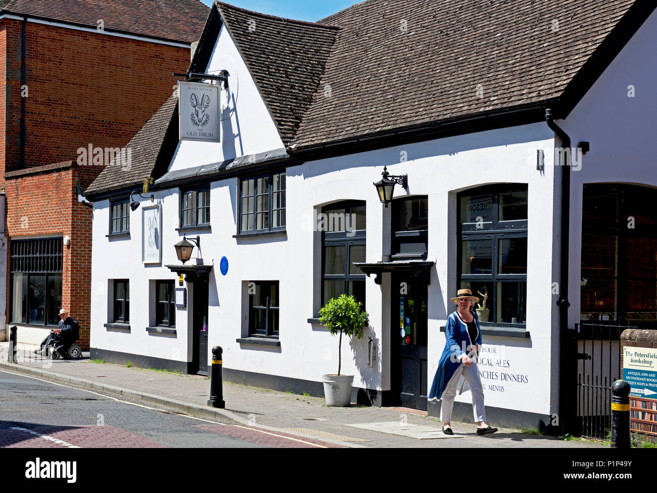 Petersfield pub hires stock photography and images Alamy