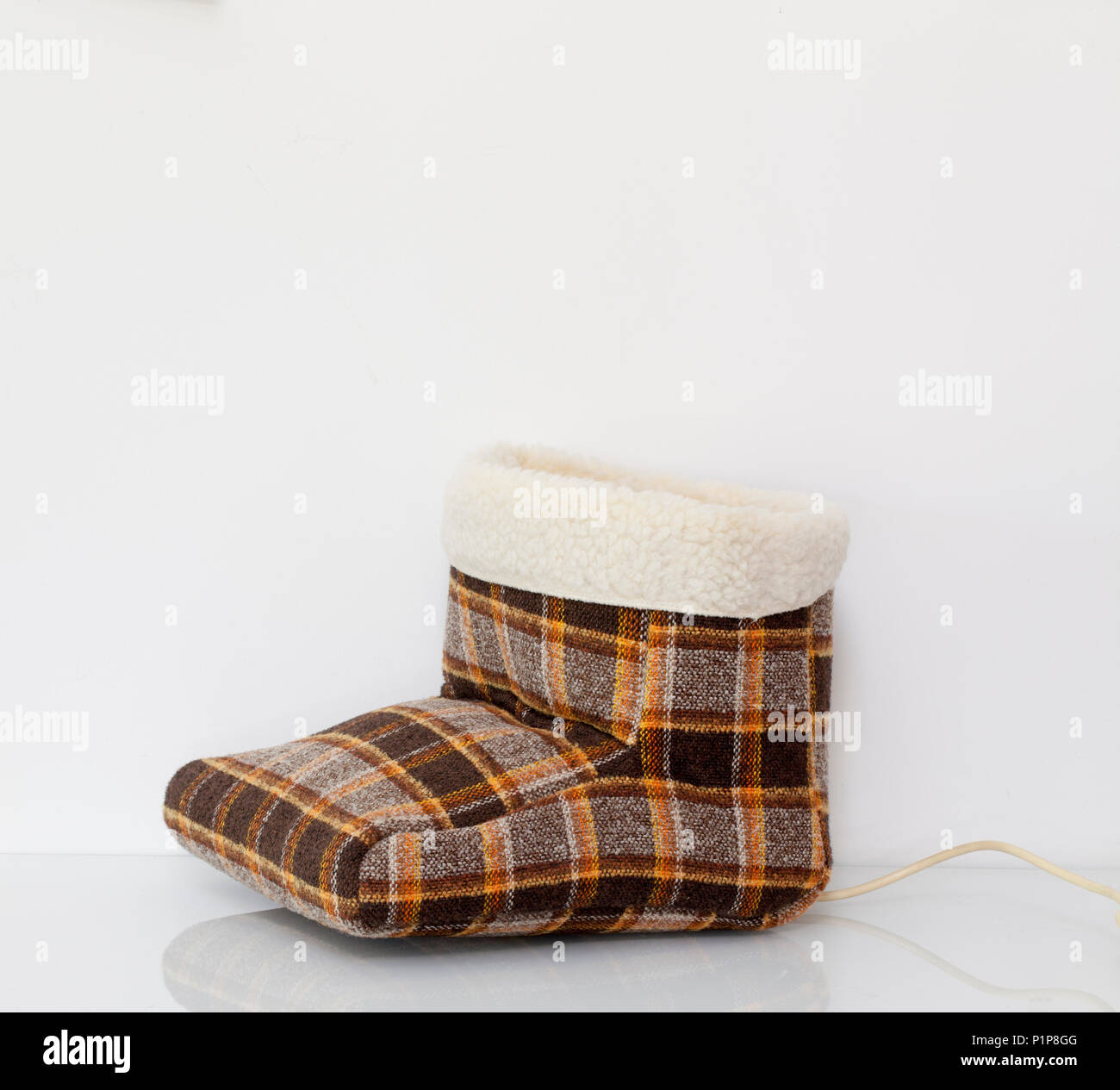 A Vintage 'Dreamland' Electric Foot Warmer Stock Photo Alamy