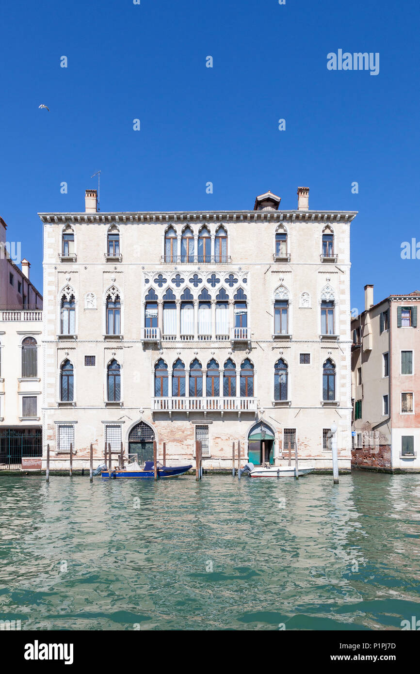 Palazzo Bernado, Grand Canal, San Polo, Venice, Veneto, Italy.  Front fcade Gothic architecture Stock Photo