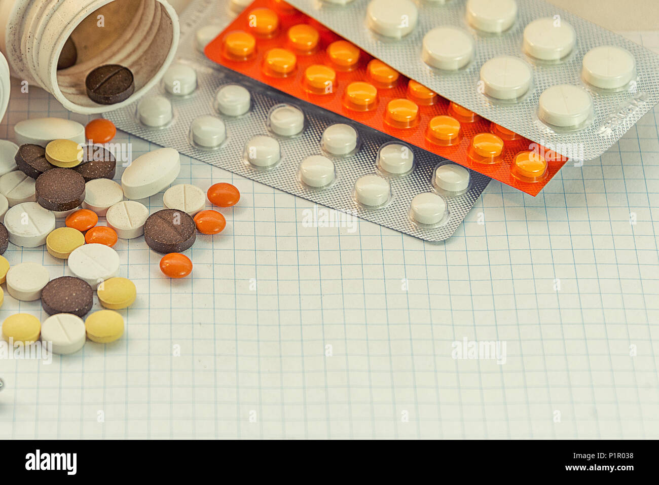 medicines are scattered on a sheet of paper, tablets in packages, means for  stress, for weight loss and for various diseases, the effect of placebo  Stock Photo - Alamy