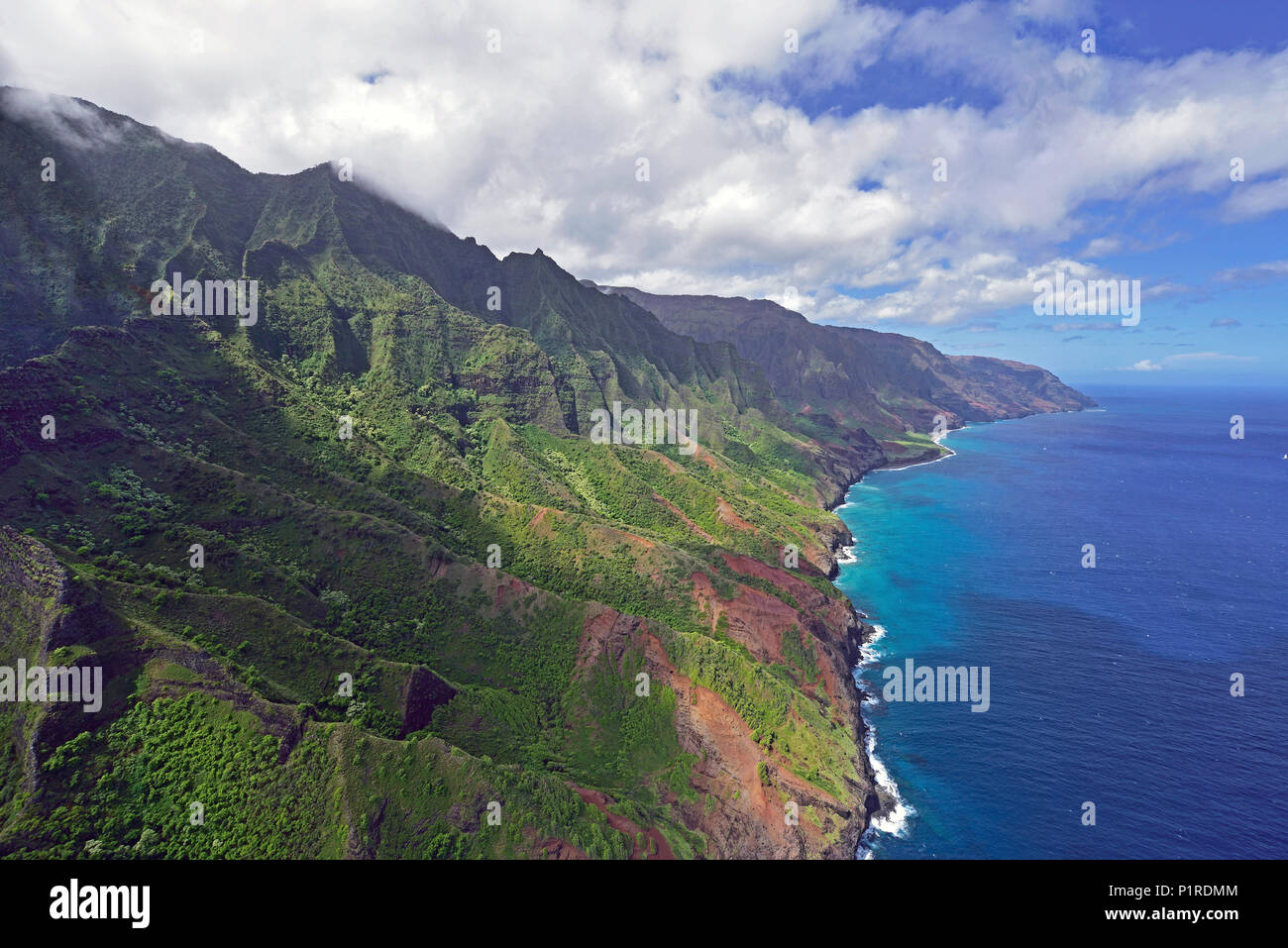 Hawaiian beaches hi-res stock photography and images - Alamy