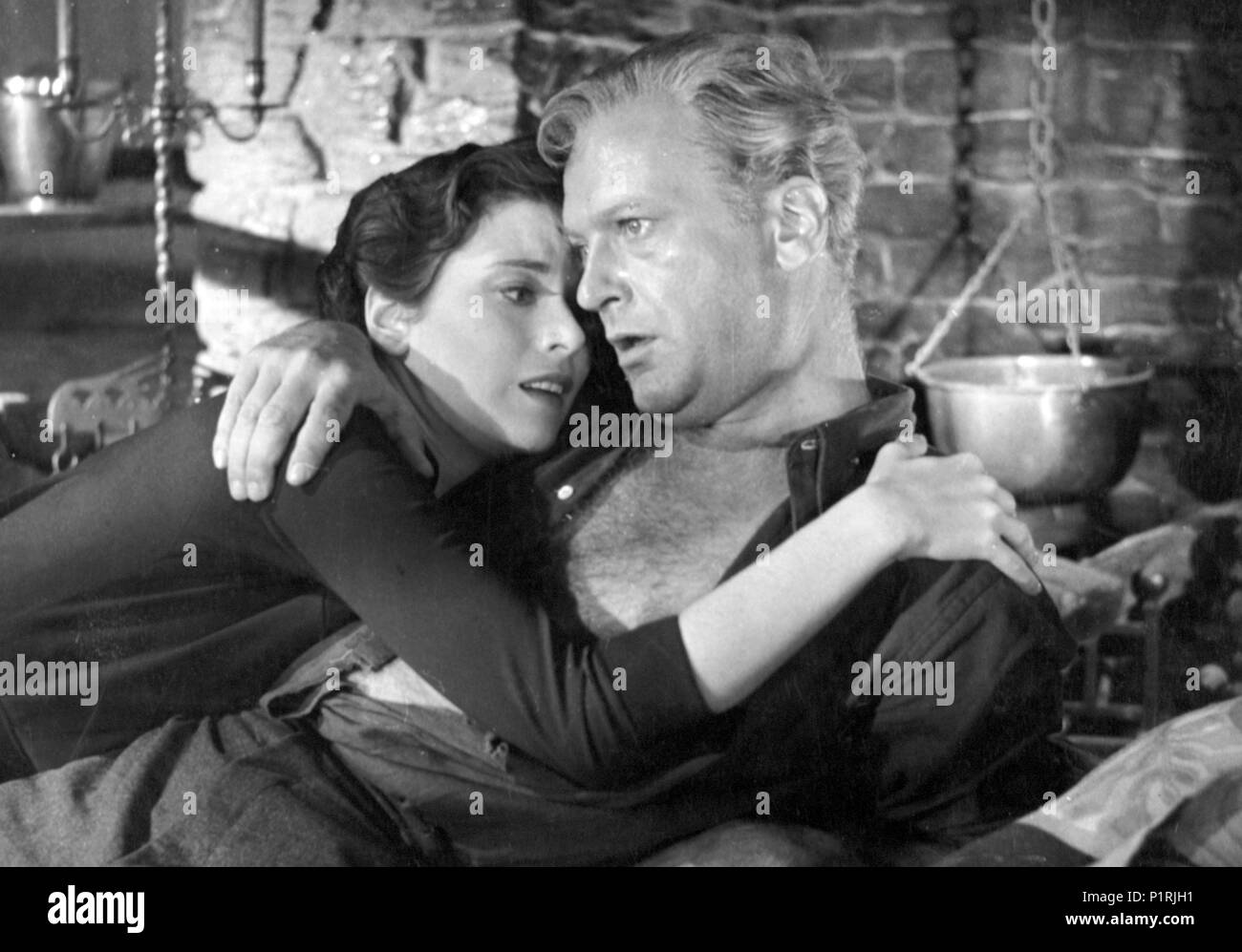 Original Film Title: DAS BEKENNTNIS DER INA KAHR.  English Title: AFRAID TO LOVE.  Film Director: GEORG WILHELM PABST.  Year: 1954.  Stars: CURD JÜRGENS; ELISABETH MULLER. Credit: OMEGA / Album Stock Photo