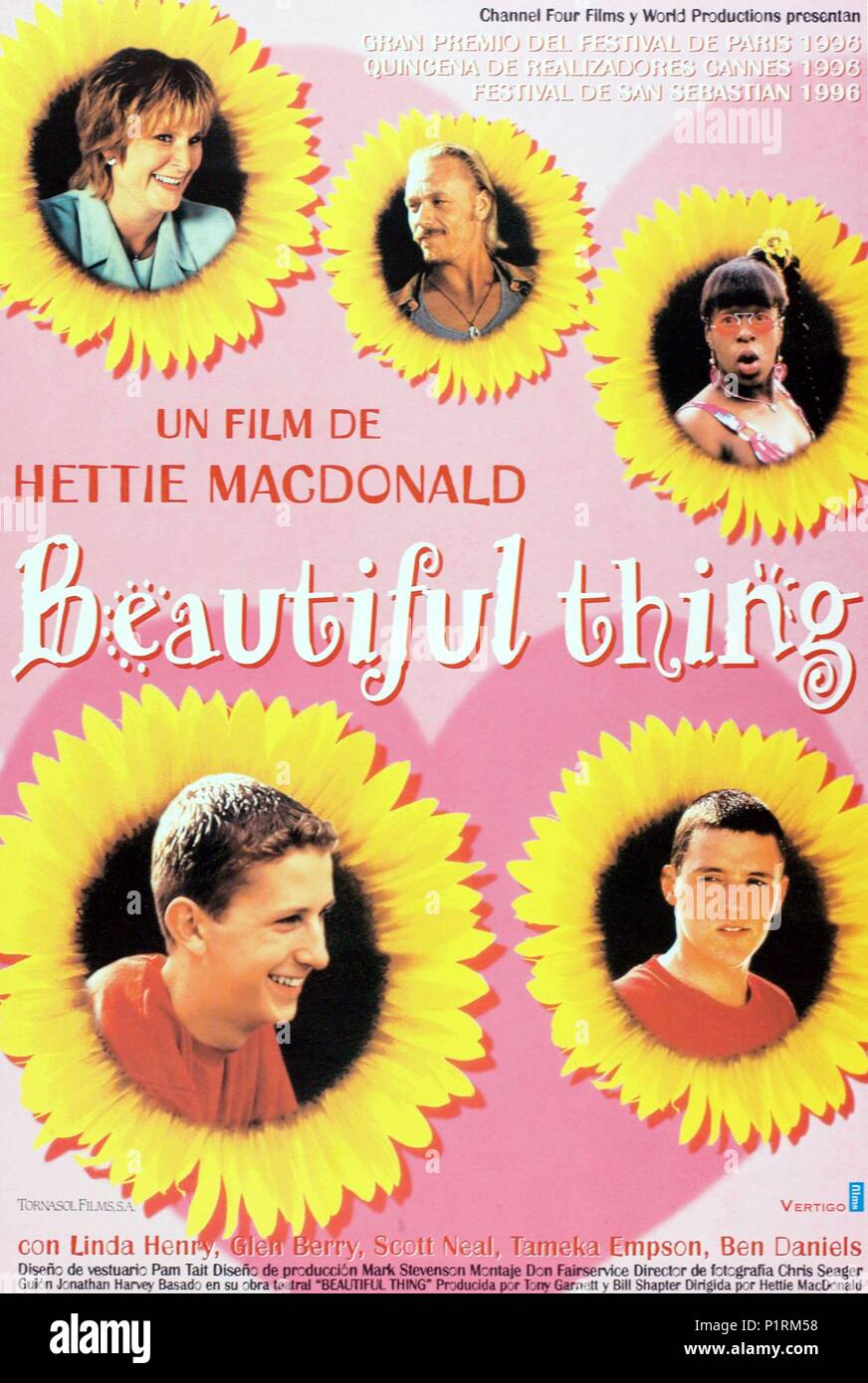 Original Film Title: BEAUTIFUL THING.  English Title: BEAUTIFUL THING.  Film Director: HETTIE MACDONALD.  Year: 1996. Credit: CHANNEL FOUR FILMS / Album Stock Photo