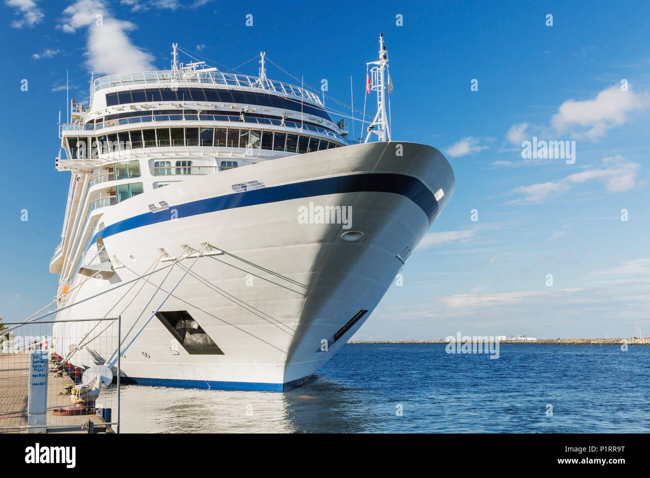 Port Of Warnemunde High Resolution Stock Photography and Images - Alamy