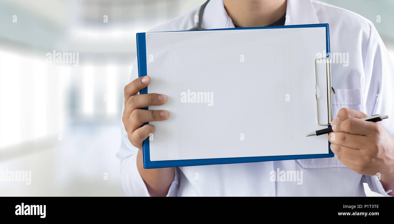 Doctor copy space hi-res stock photography and images - Alamy