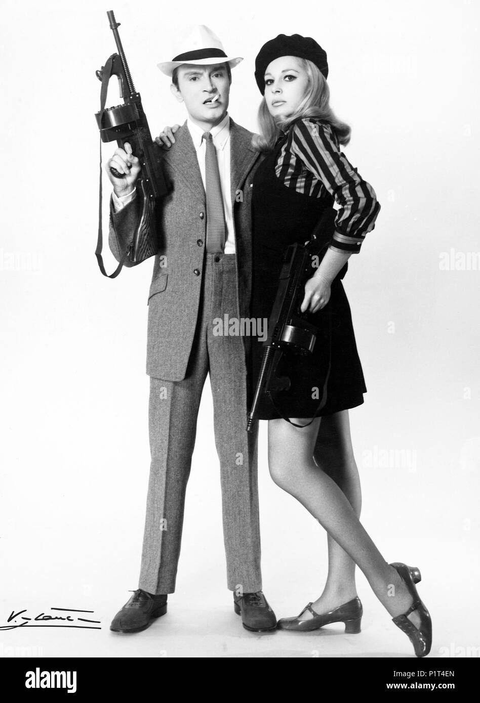 Original Film Title LA DINAMITA ESTA SERVIDA. English Title LA