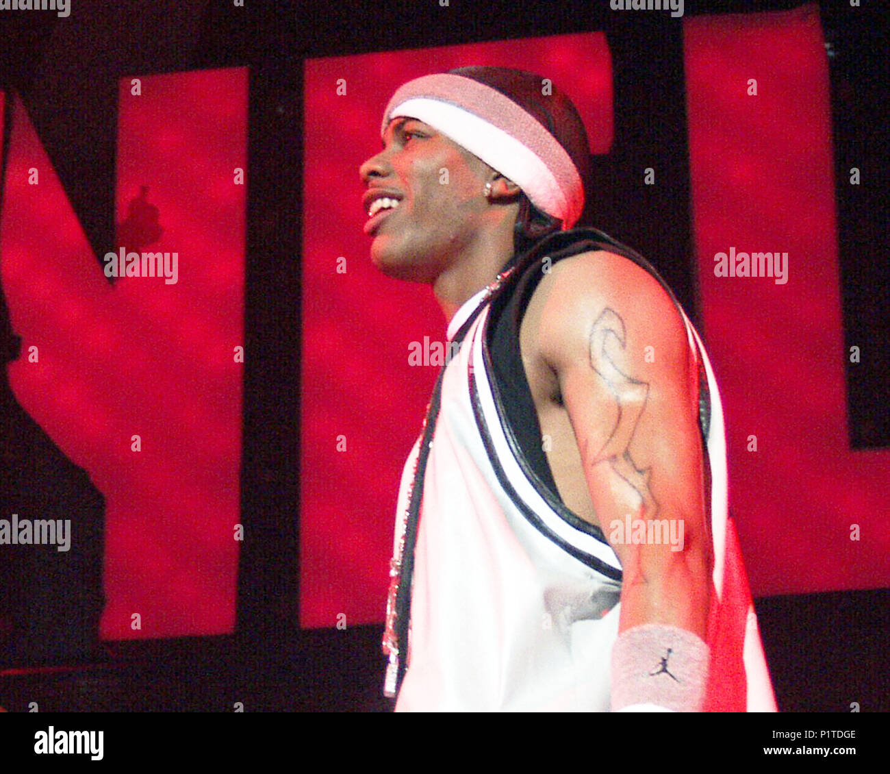 ATLANTA, GA - JULY 28: Rapper Nelly performs during the TRL Total Request  Live Tour stop at Philips Arena in Atlanta on July 28, 2001. CREDIT: Chris  McKay  MediaPunch Stock Photo - Alamy