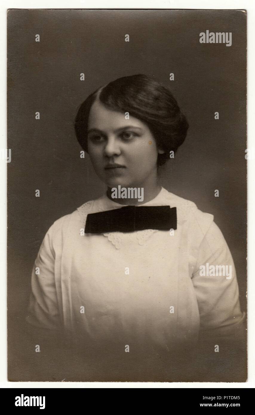 40s 1940s Fashion Hairstyle Stock Photos 40s 1940s Fashion