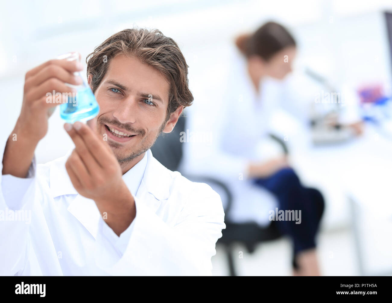scientific researcher working in laboratory Stock Photo - Alamy