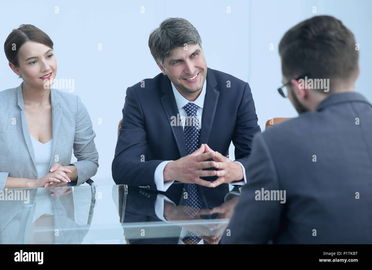 Lawyers discuss the contractual agreement Stock Photo