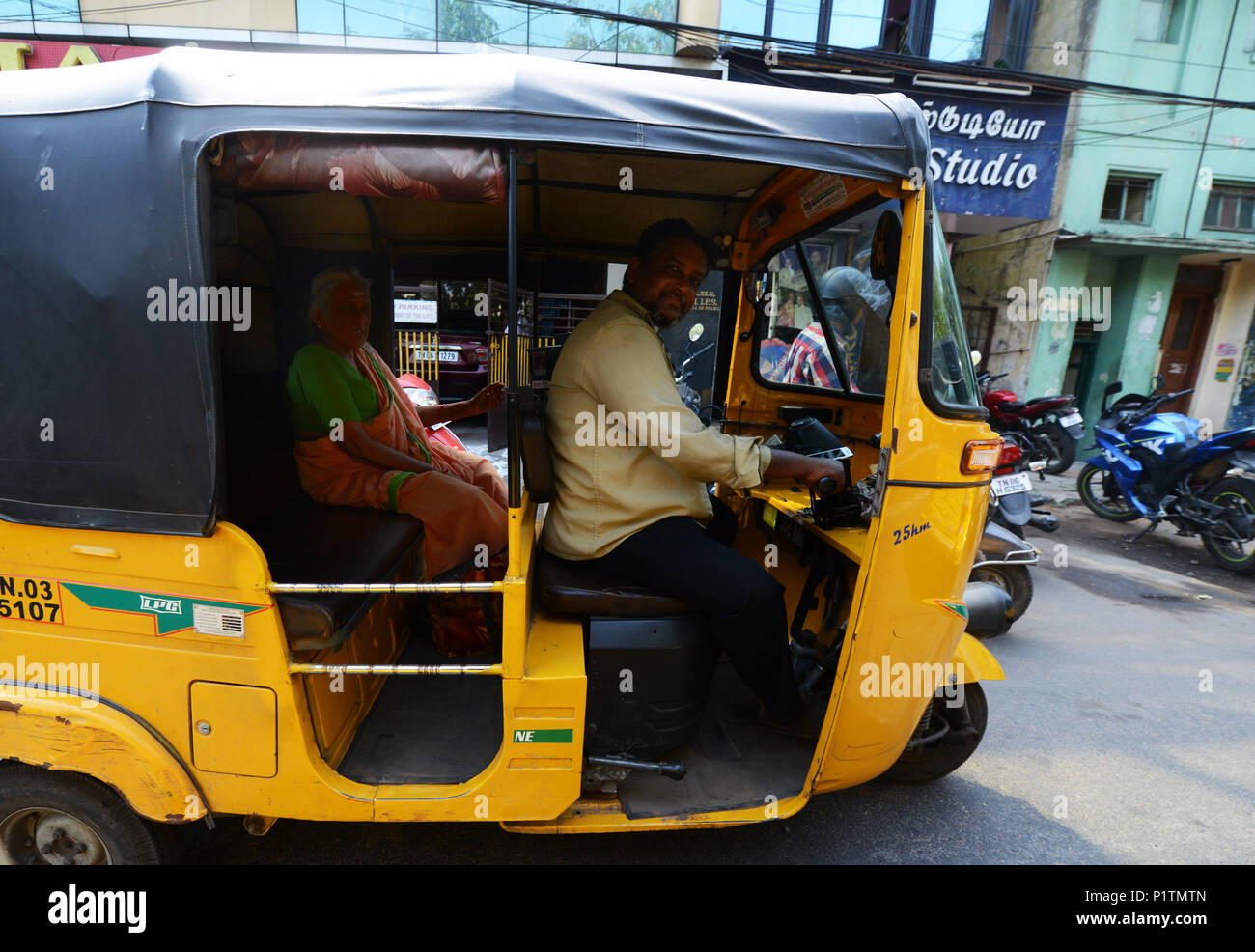 Auto rickshaw in tamil nadu india hires stock photography and images