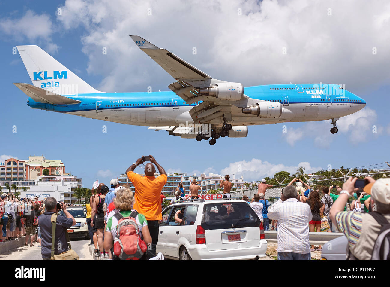 New york, USA - March 17, 2015: Big passenger plane landing in caribbean St Maarten island Stock Photo