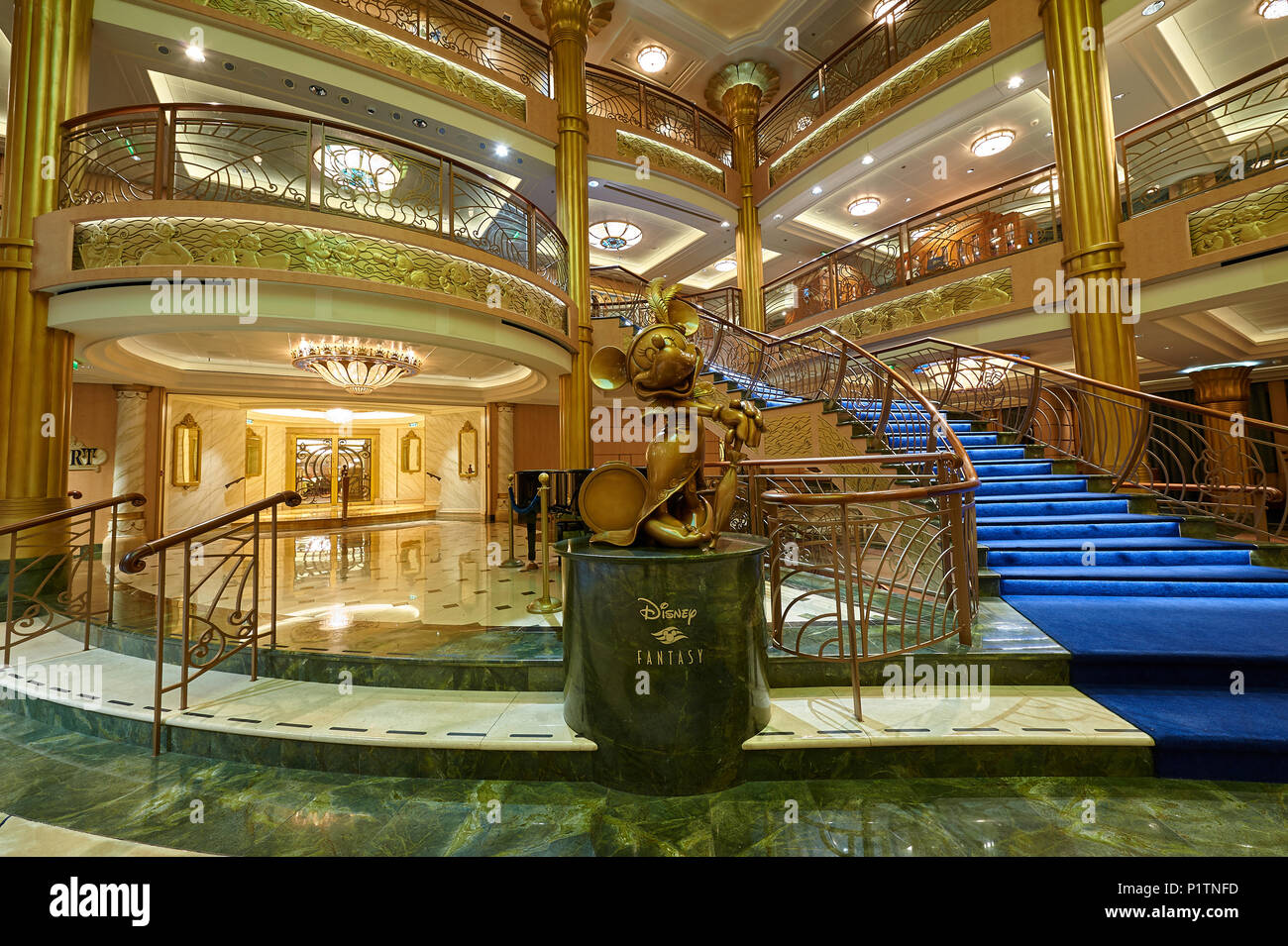 Inside cruise ship lobby hi-res stock photography and images - Alamy