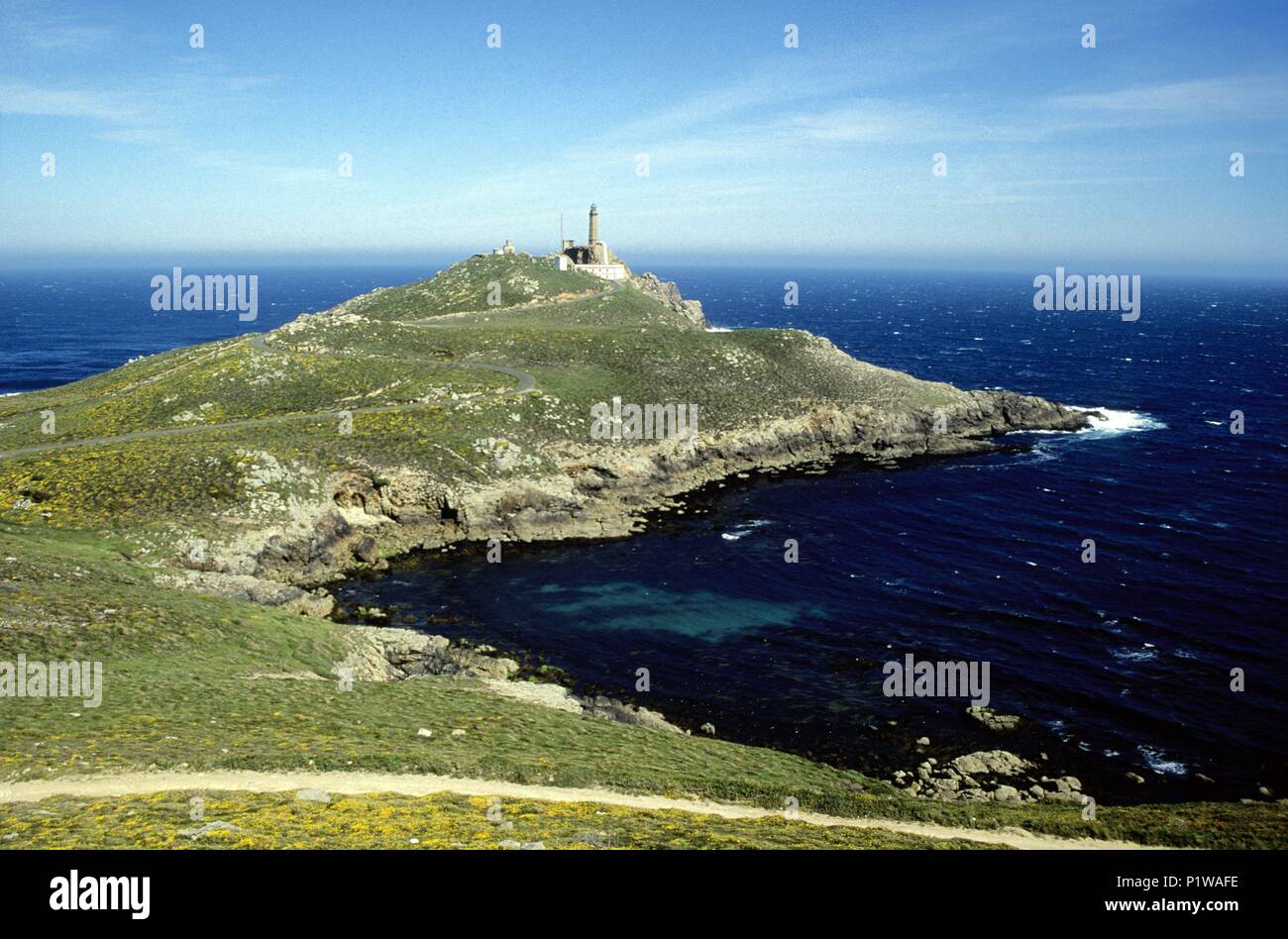 Cabo / Vilán cape lighthouse; Ría de Camariñas; 'Costa de la Muerte' (Coast of Death ); Rías Altas region. Stock Photo