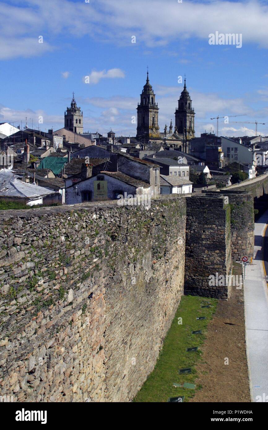 Lugo; murallas romanas, Catedral  y casco antiguo; patrimonio universal de la humanidad. Stock Photo