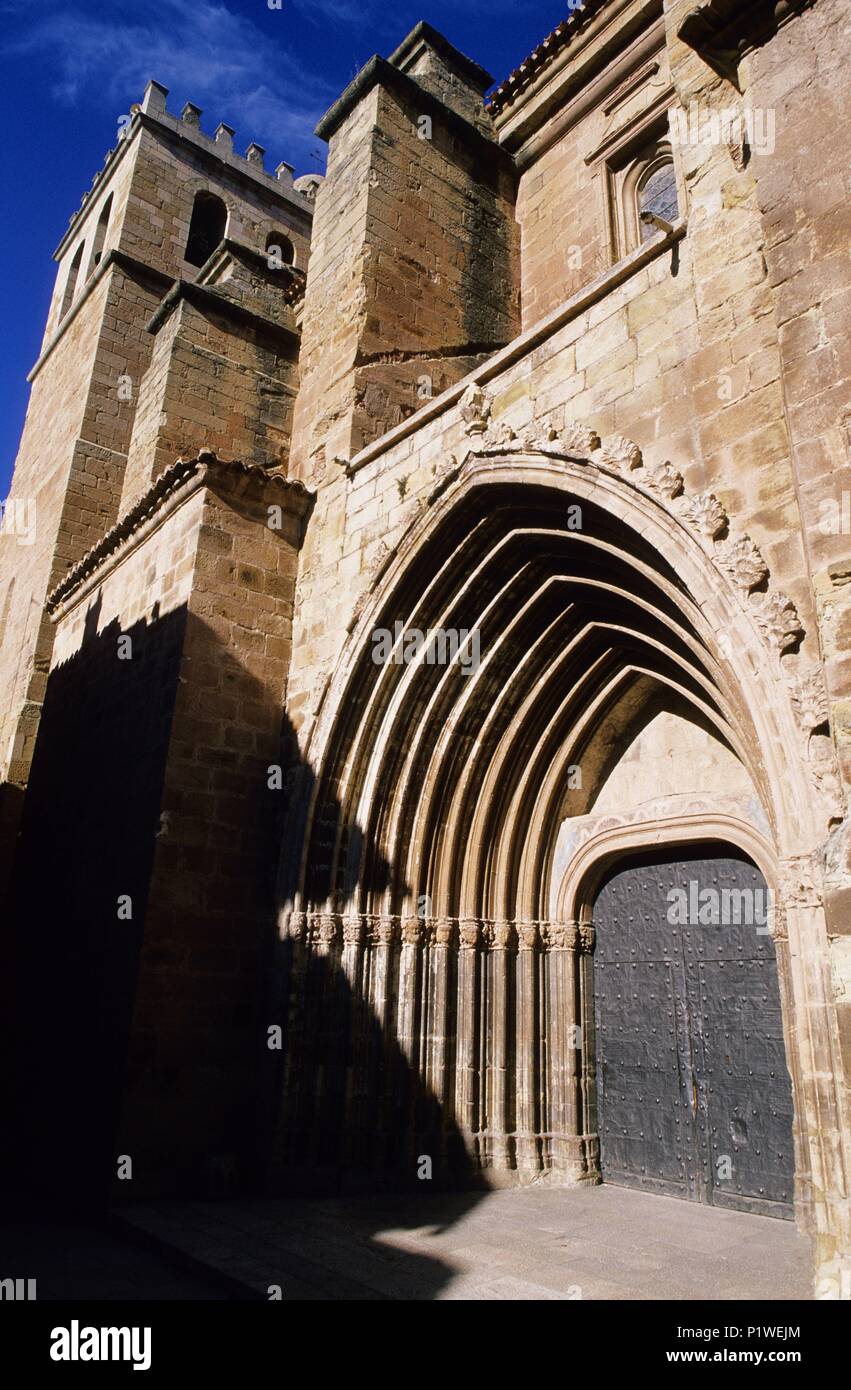 Mora de Rubielos, church gothic façade. Stock Photo