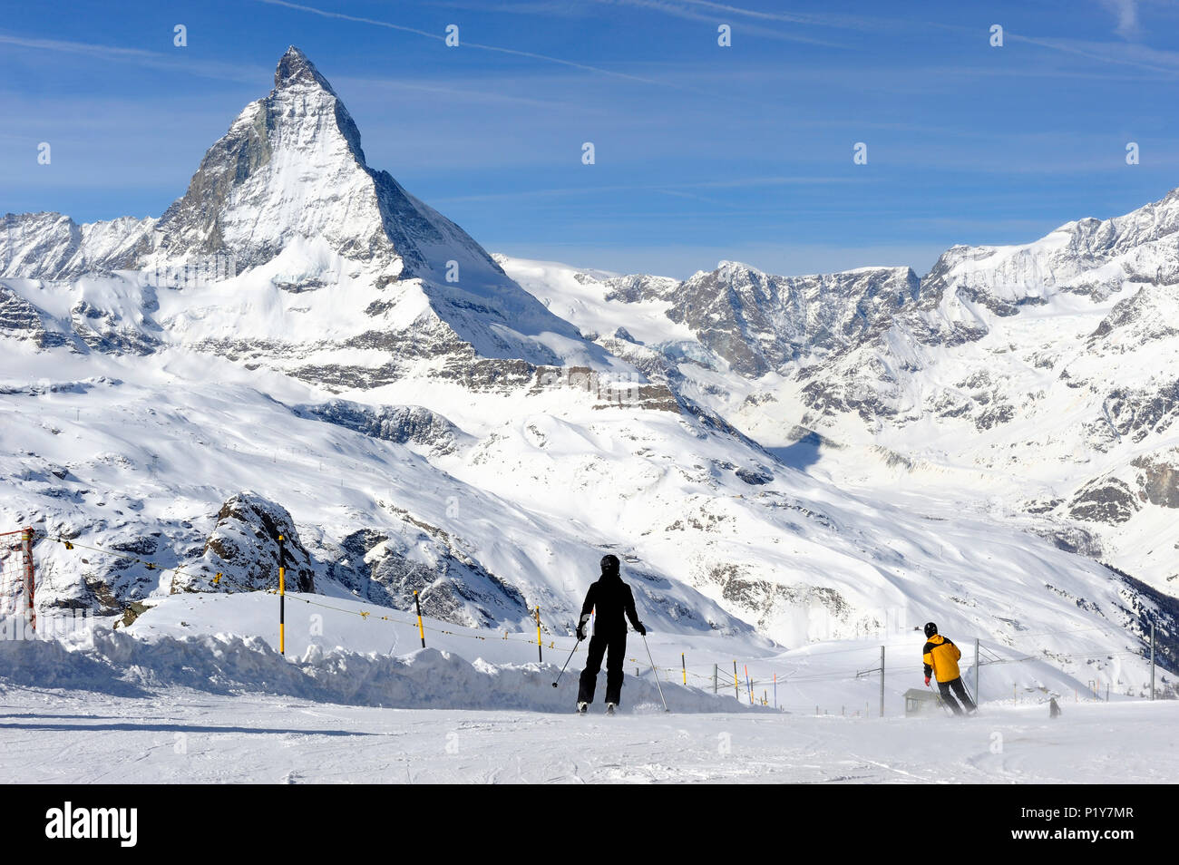 Zermatt ski resort matterhorn hi-res stock photography and images - Alamy