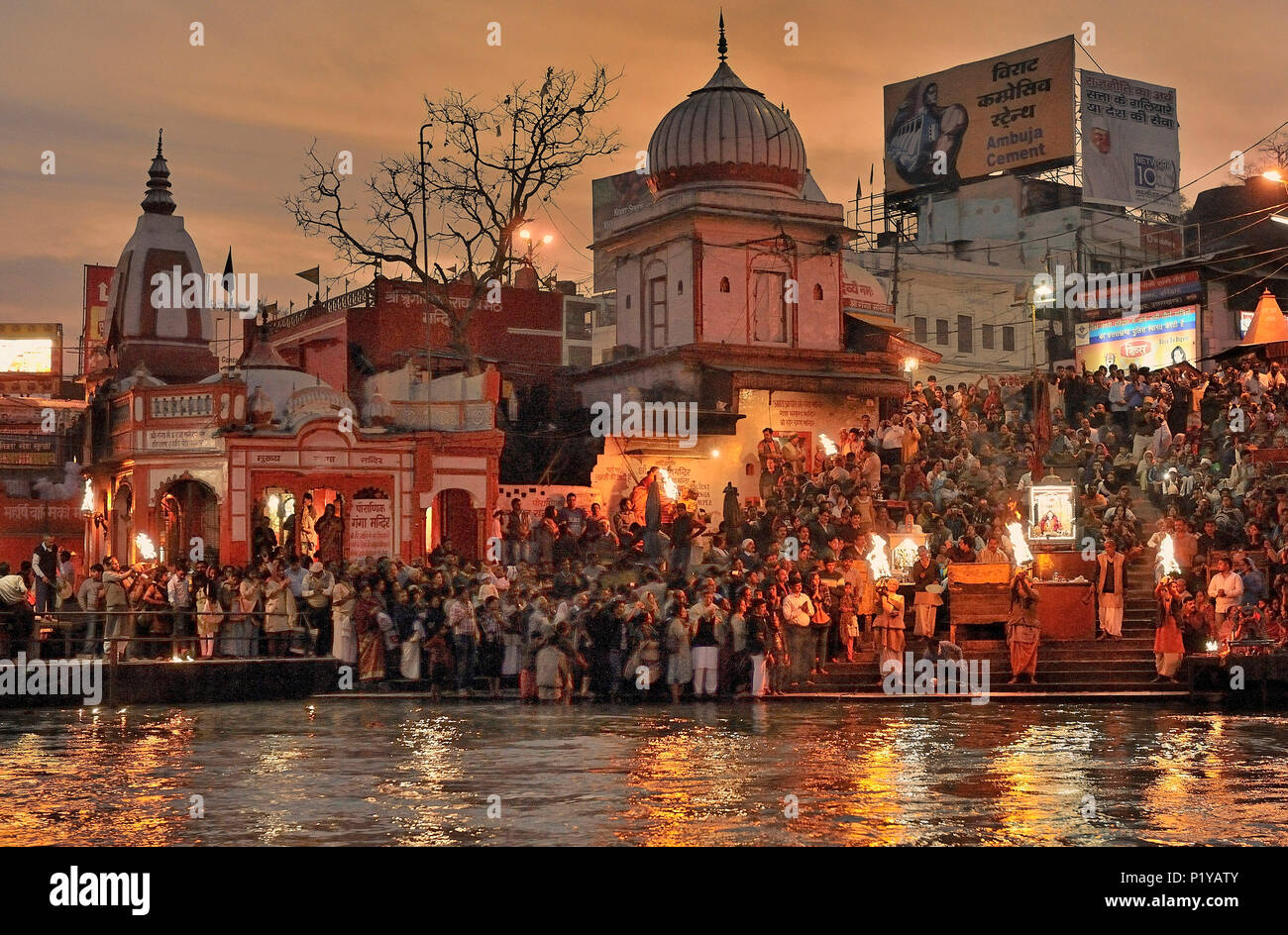 India, Uttarakhand, Haridwar, Hindu evening ceremony along the canal