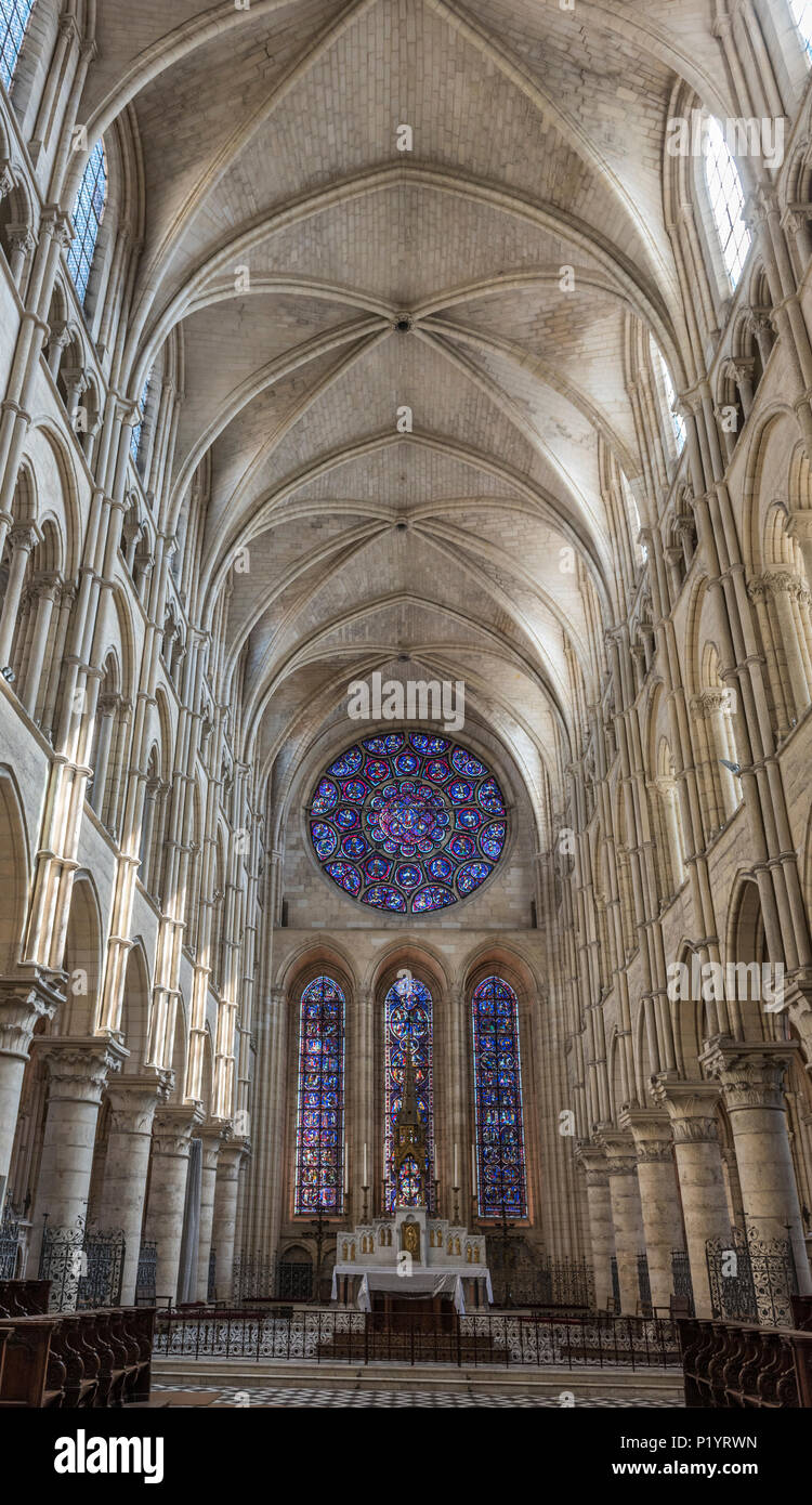 France, Aisne, Laon, Way of St James, nave of the Notre-Dame cathedral ...