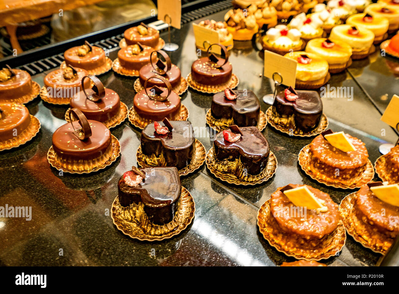 Le Valentin High Resolution Stock Photography And Images Alamy