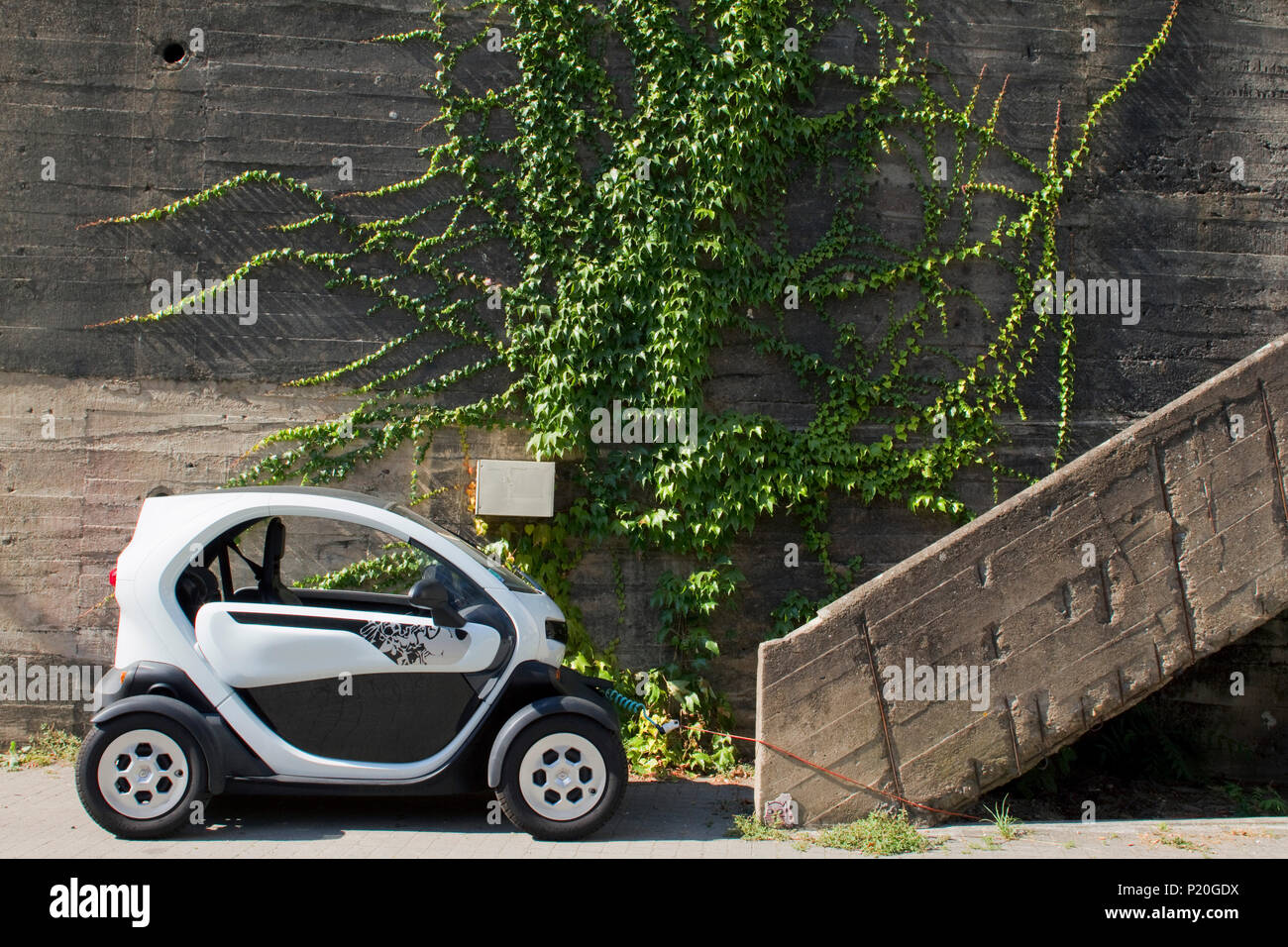 France, Nantes, electric car charging batteries Stock Photo - Alamy