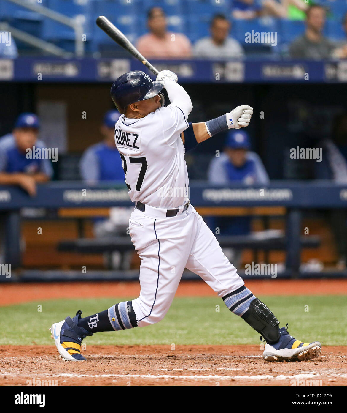 Tampa, USA. 13th May, 2022. Toronto Blue Jays starter Kevin Gausman pitches  against the Tampa Bay Rays during the second inning at Tropicana Field in  St. Petersburg, Florida on Friday, May 13