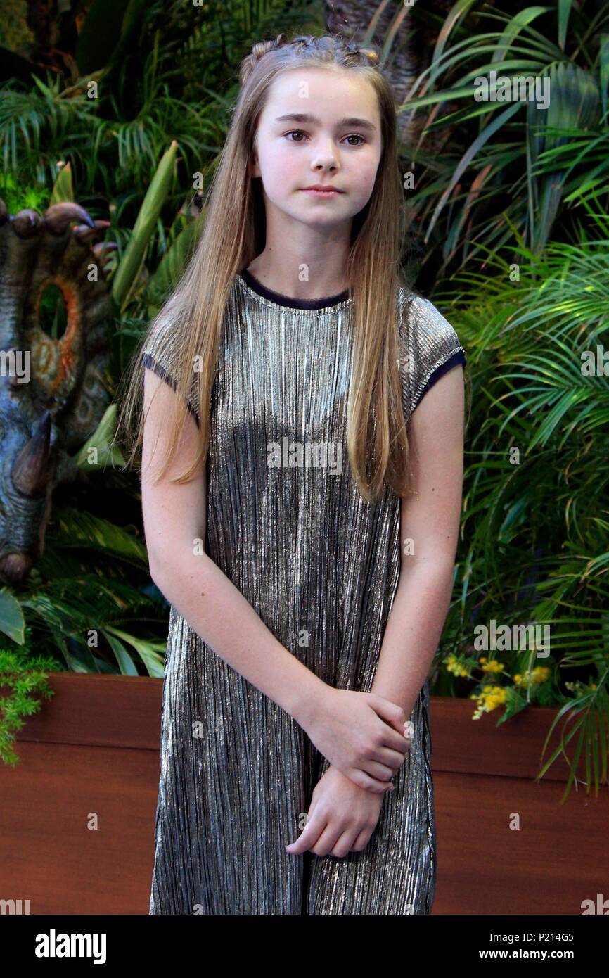 Los Angeles, CA, USA. 12th June, 2018. Isabella Sermon at arrivals for JURASSIC WORLD: FALLEN KINGDOM Premiere, Walt Disney Concert Hall, Los Angeles, CA June 12, 2018. Credit: Priscilla Grant/Everett Collection/Alamy Live News Stock Photo