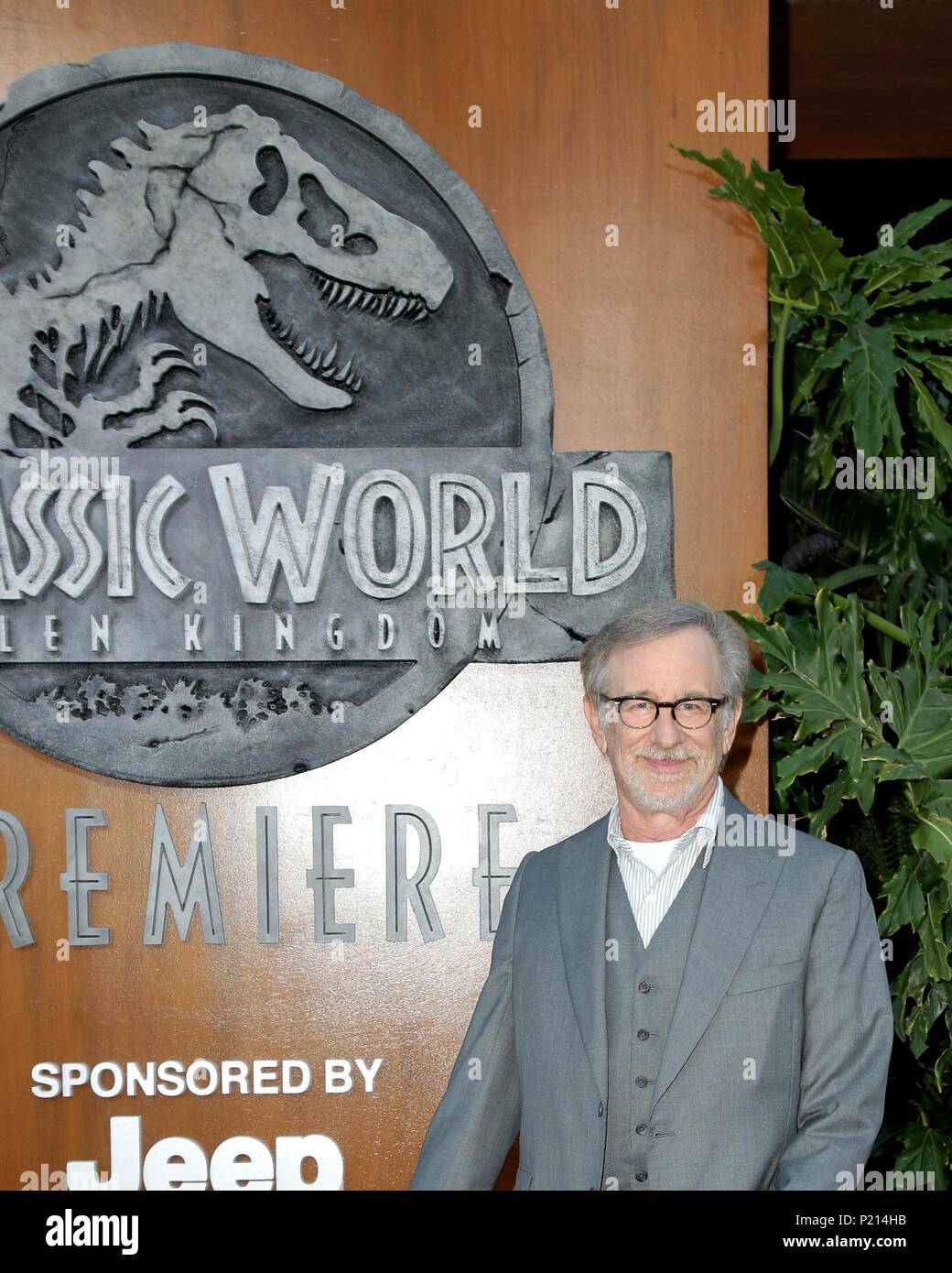 Los Angeles, CA, USA. 12th June, 2018. Steven Spielberg at arrivals for JURASSIC WORLD: FALLEN KINGDOM Premiere, Walt Disney Concert Hall, Los Angeles, CA June 12, 2018. Credit: Priscilla Grant/Everett Collection/Alamy Live News Stock Photo