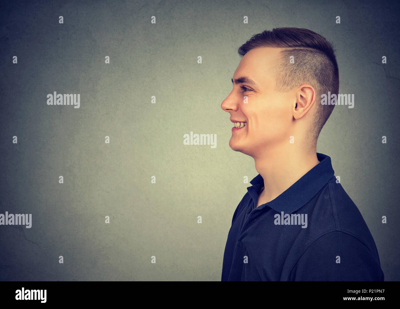 Boy side profile hi-res stock photography and images - Alamy