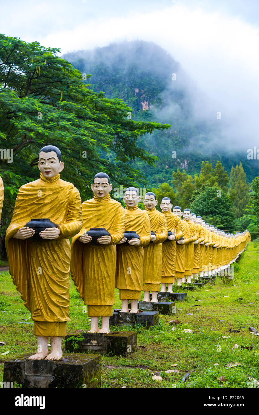 Tai ta ya monastery hires stock photography and images Alamy