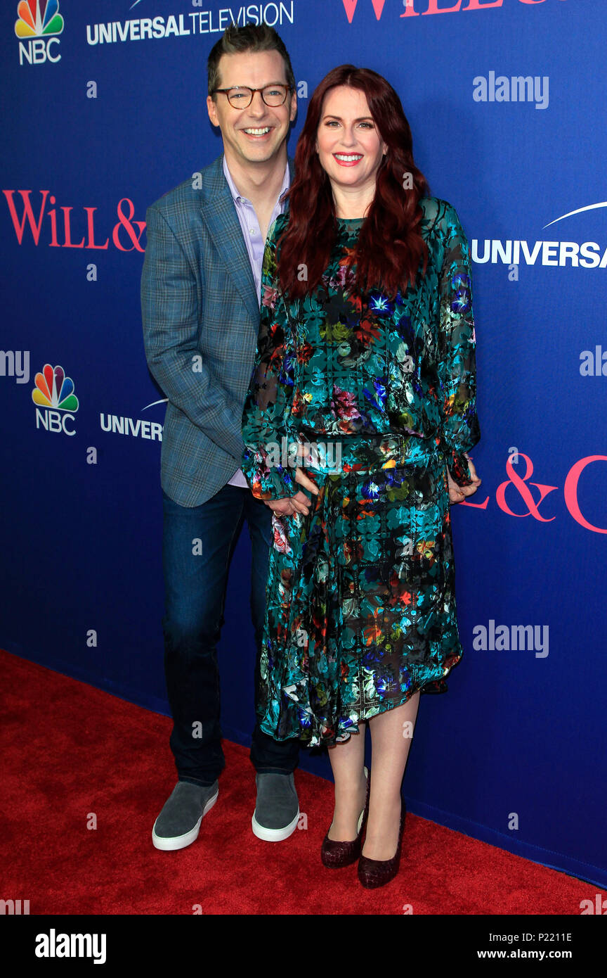 Megan mullally hi-res stock photography and images - Alamy