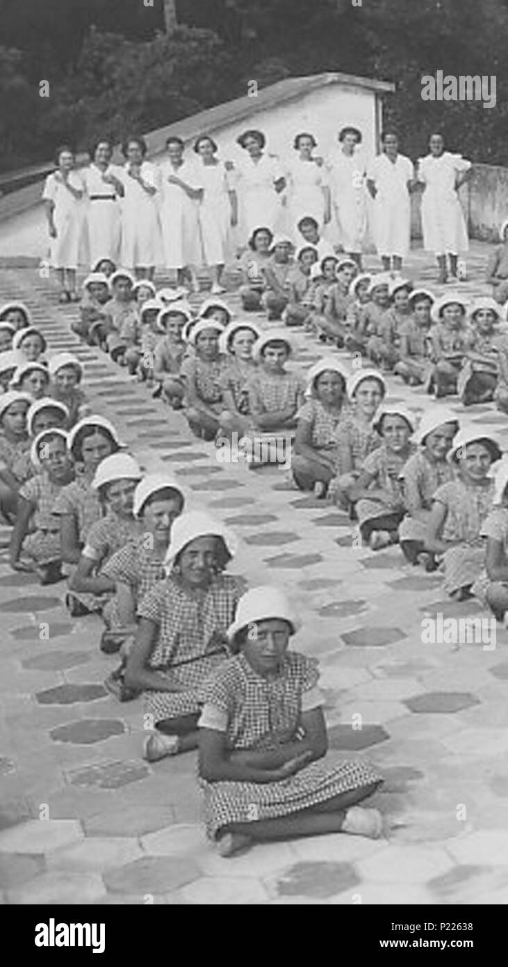Fondazione Isec Sesto San Giovanni, Archivio storico Breda, Bimb Fondazione Isec Sesto San Giovanni, Archivio storico Breda, Bimbi ospiti della colonia Breda Leone XIII, 20 agosto 1937 26 Bambini ospiti della colonia Leone XIII, 20 agosto 1937 - san dl SAN IMG-00002293 Stock Photo