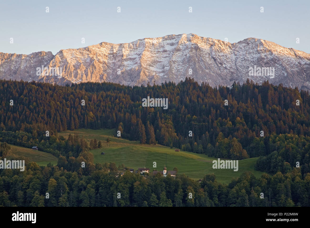 Germany, Bavaria, Werdenfels, Wetterstein mountains, Wamberg, near