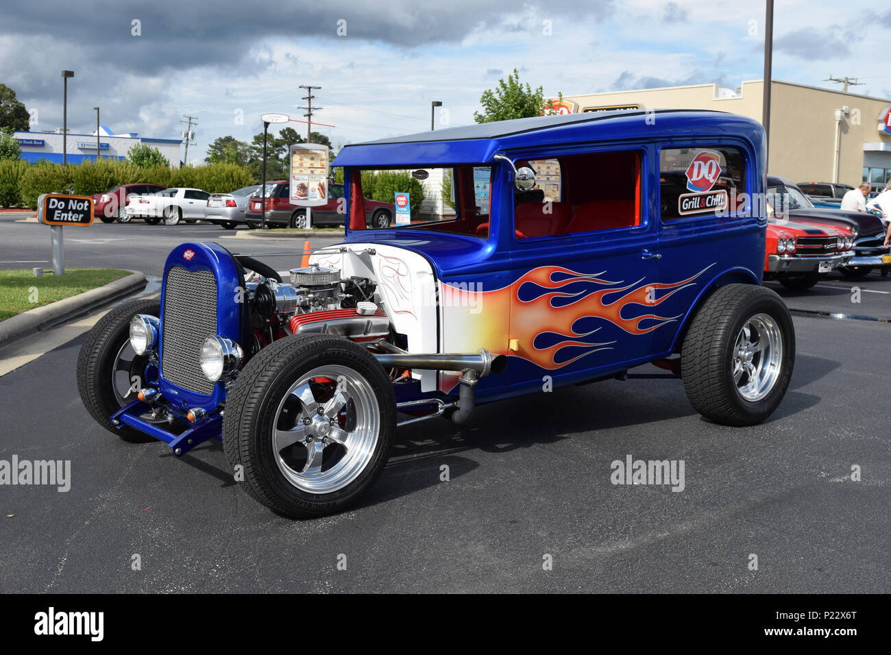 A custom Hot Rod car at a Car Show Stock Photo - Alamy