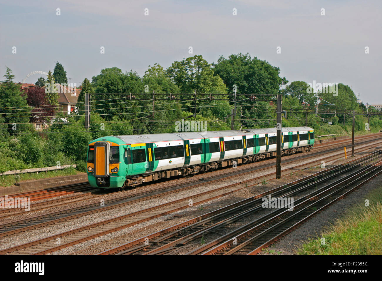 Class 377 train hi-res stock photography and images - Alamy