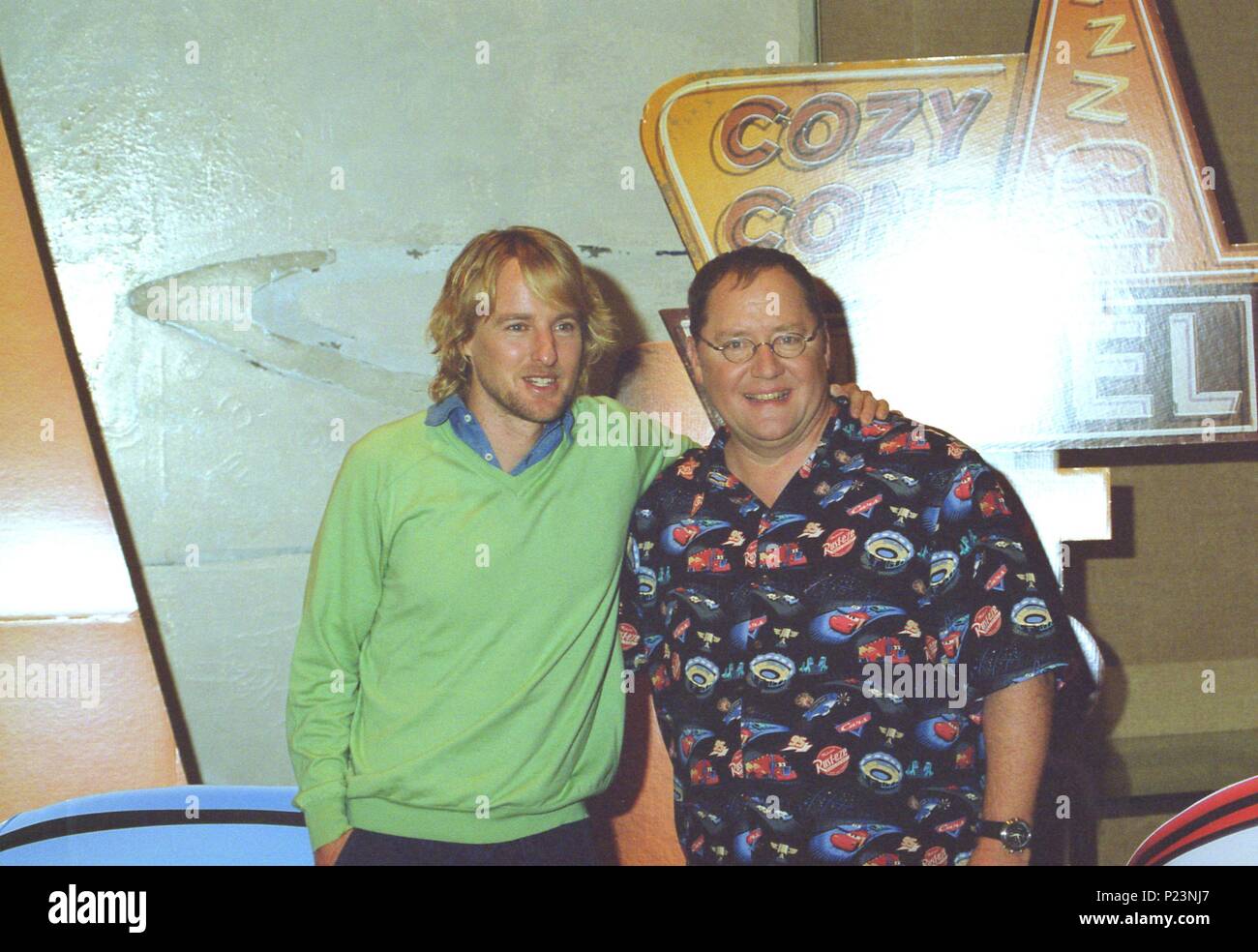 19 / 05 / 2006; Barcelona, Spain. Director JOHN LASSETER and actor OWEN WILSON (Lightning McQueen's Voice) at the 'Cars' European Premiere, the last Disney / Pixar production, held at Hotel Arts. Stock Photo