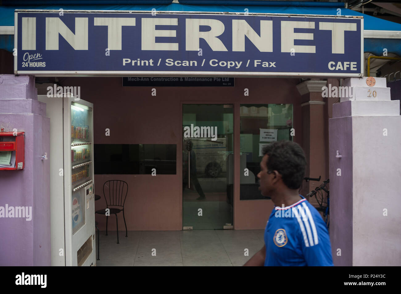Singapore, Singapore, an internet cafe in Little India Stock Photo