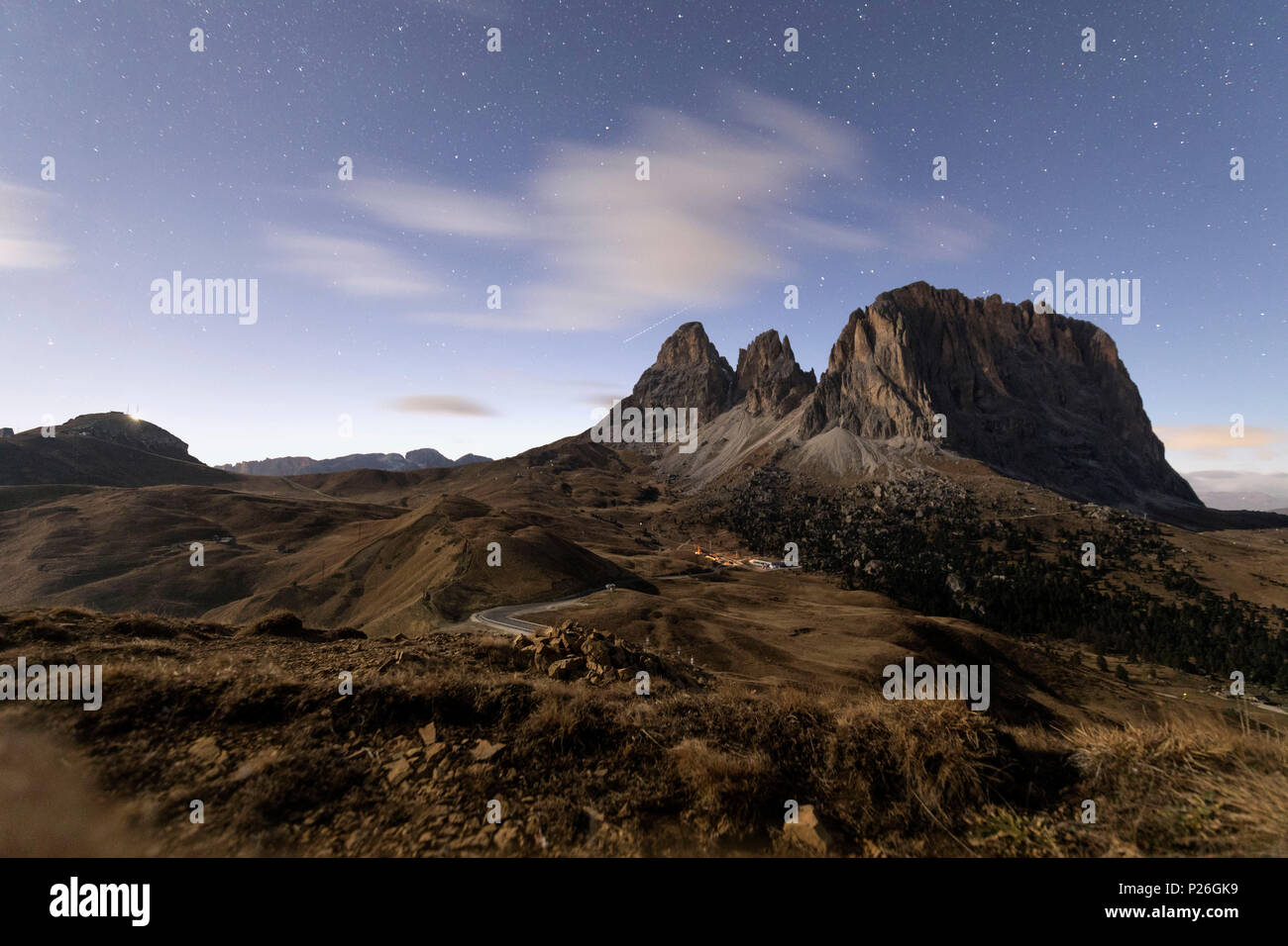 Starry sky on rocky peaks of Sassolungo, Sella Pass, Dolomites, South Tyrol, Bolzano province, Italy Stock Photo