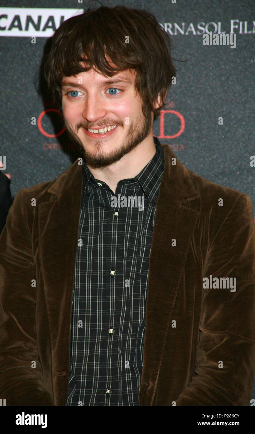 Elijah wood hi-res stock photography and images - Page 3 - Alamy