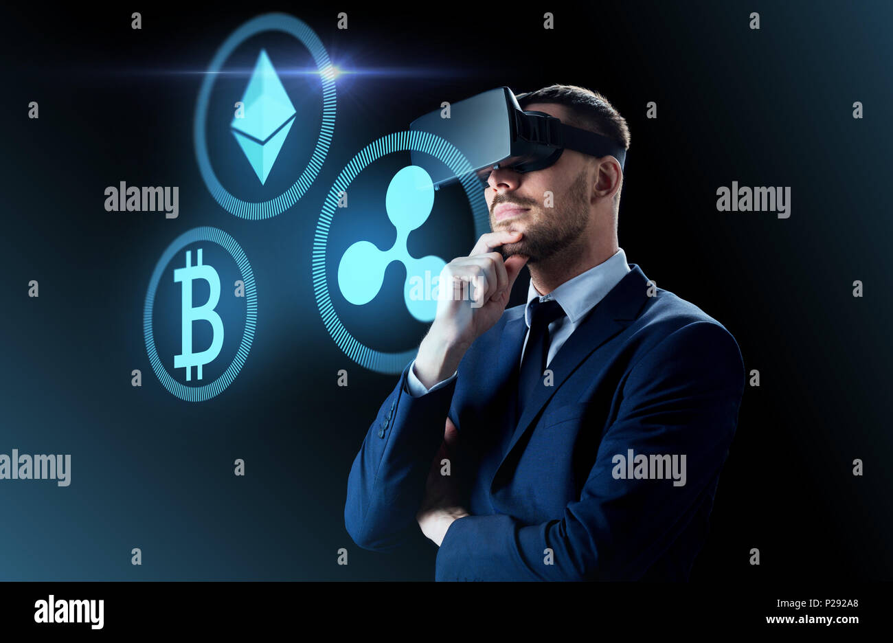 Virtual reality platform icon hi-res stock photography and images - Alamy