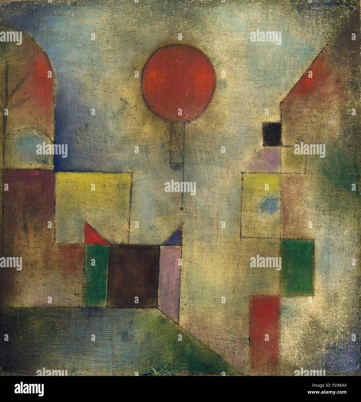 . Red Balloon .  English: Paul Klee, Red Balloon (Roter Ballon), 1922. Oil (and oil transfer drawing?) on chalk-primed gauze, mounted on board, 12 1/2 × 12 1/4 inches (31.7 × 31.1 cm). Solomon R. Guggenheim Museum, New York . 1922 167 Paul Klee, 1922, Red Balloon, oil on chalk-primed gauze, mounted on board, 31.7 x 31.1 cm, Solomon R. Guggenheim Museum Stock Photo