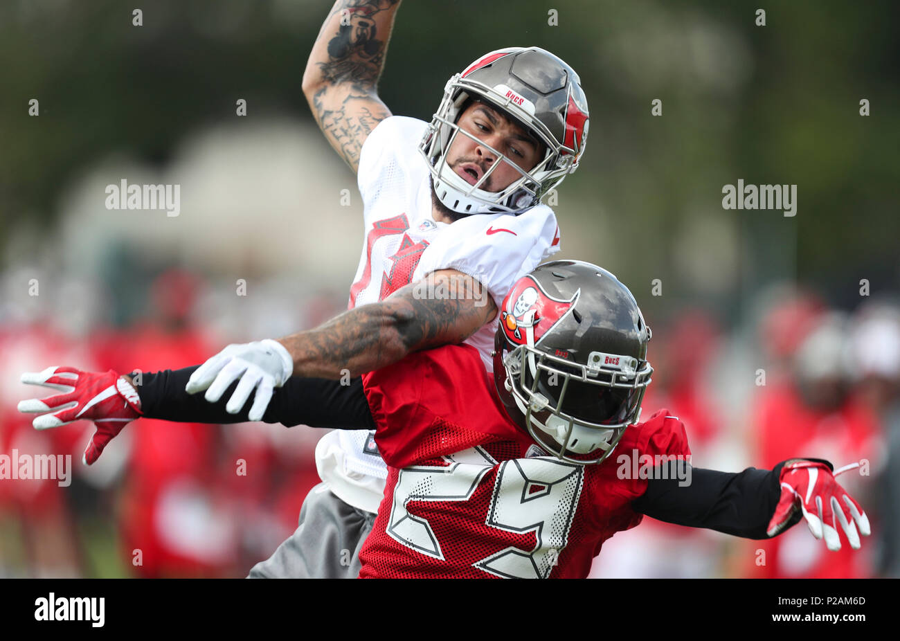 Mike evans buccaneers hi-res stock photography and images - Alamy