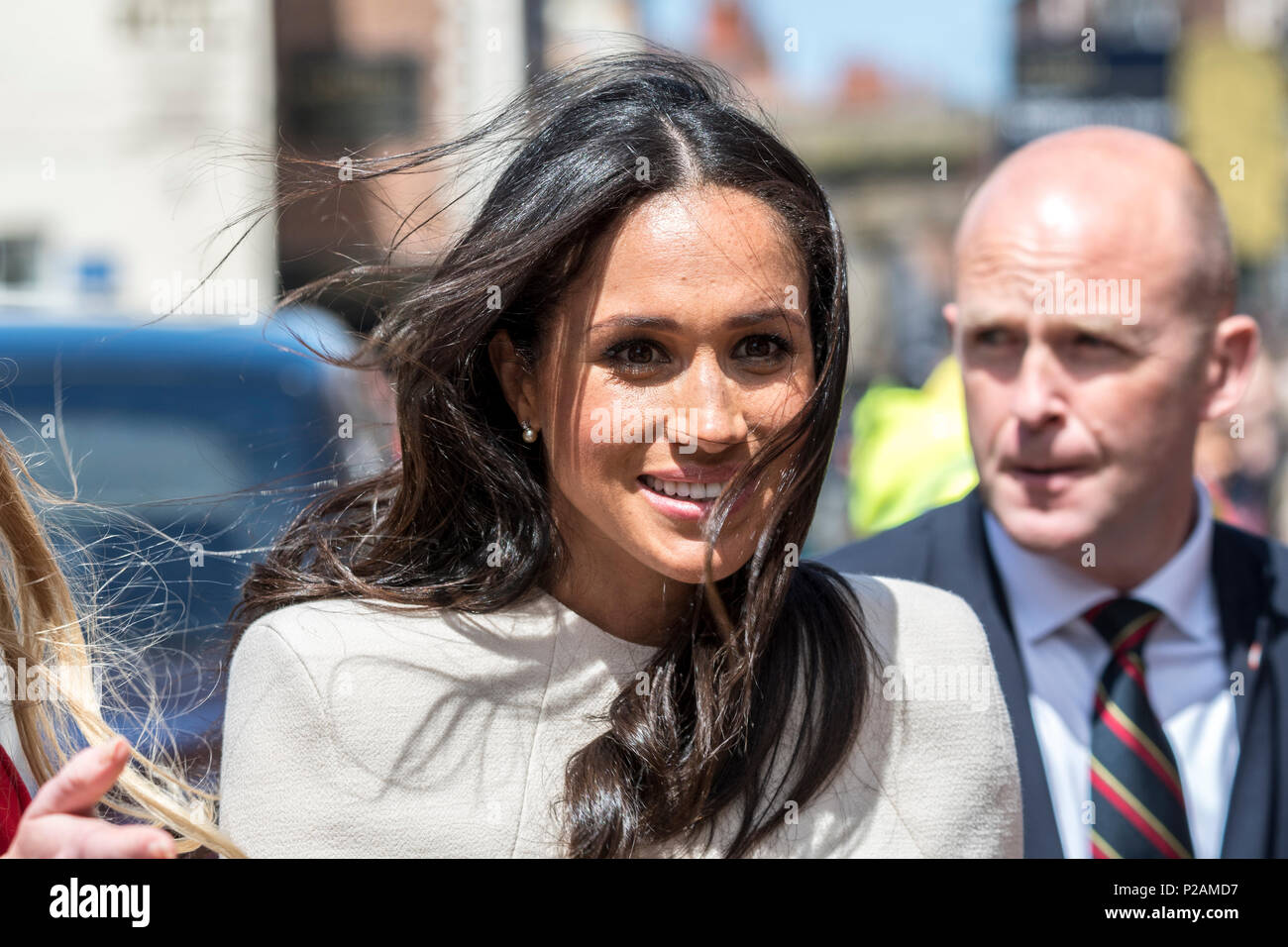 meghan markle givenchy bag