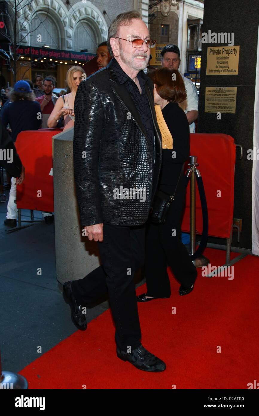 New York, NY, USA. 14th June, 2018. Neil Diamond at arrivals for