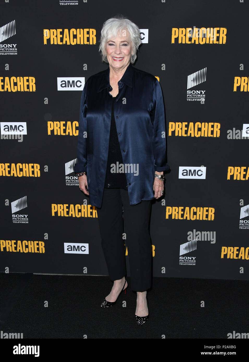 Betty buckley hi-res stock photography and images - Alamy