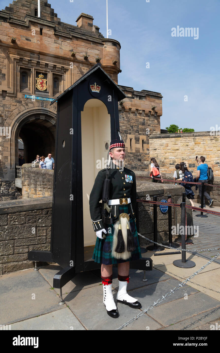 Edinburgh Castle guard in full uniform including scottish tartan kilt, Edinburgh old town, Edinburgh Scotland UK Stock Photo